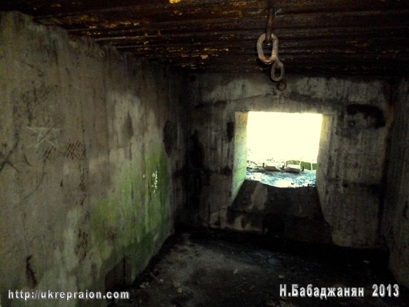 007_leur_artpolukaponir_orudiynyy_kazemat