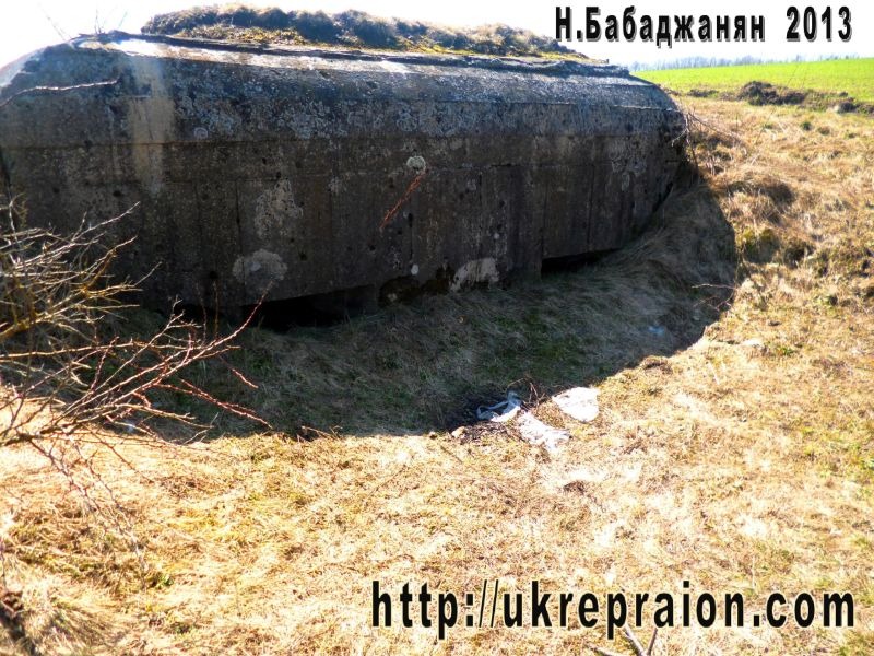 024_leur_pulemetnij_polukaponir_ambrazury